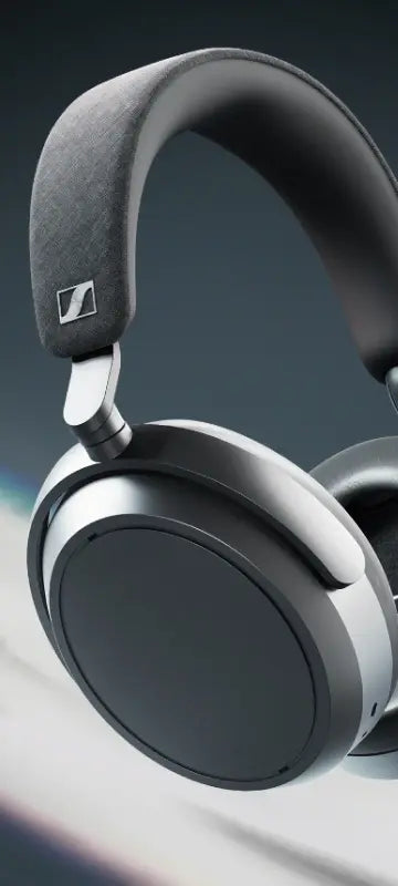 Graphite MOMENTUM 4 Wireless Over Ear Headphones Mobile
