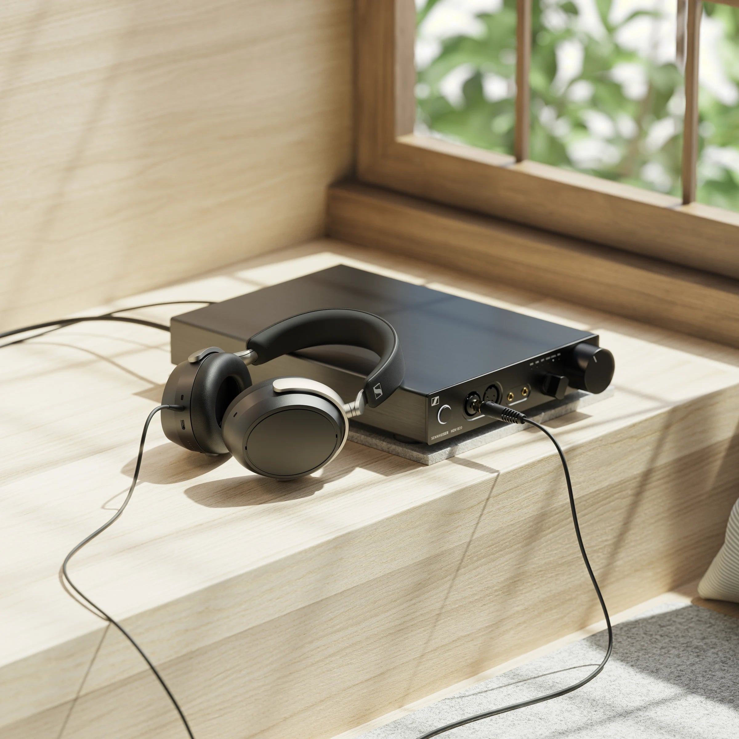HDV 820 Hi-Fi Amplifier