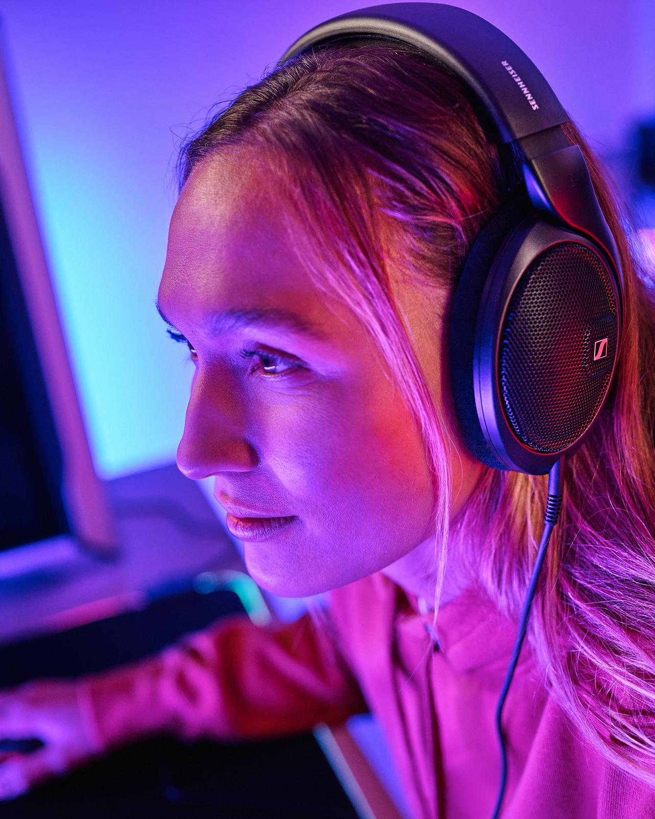 HD 560S Open Back Over Ear Wired Audiophile Headphones