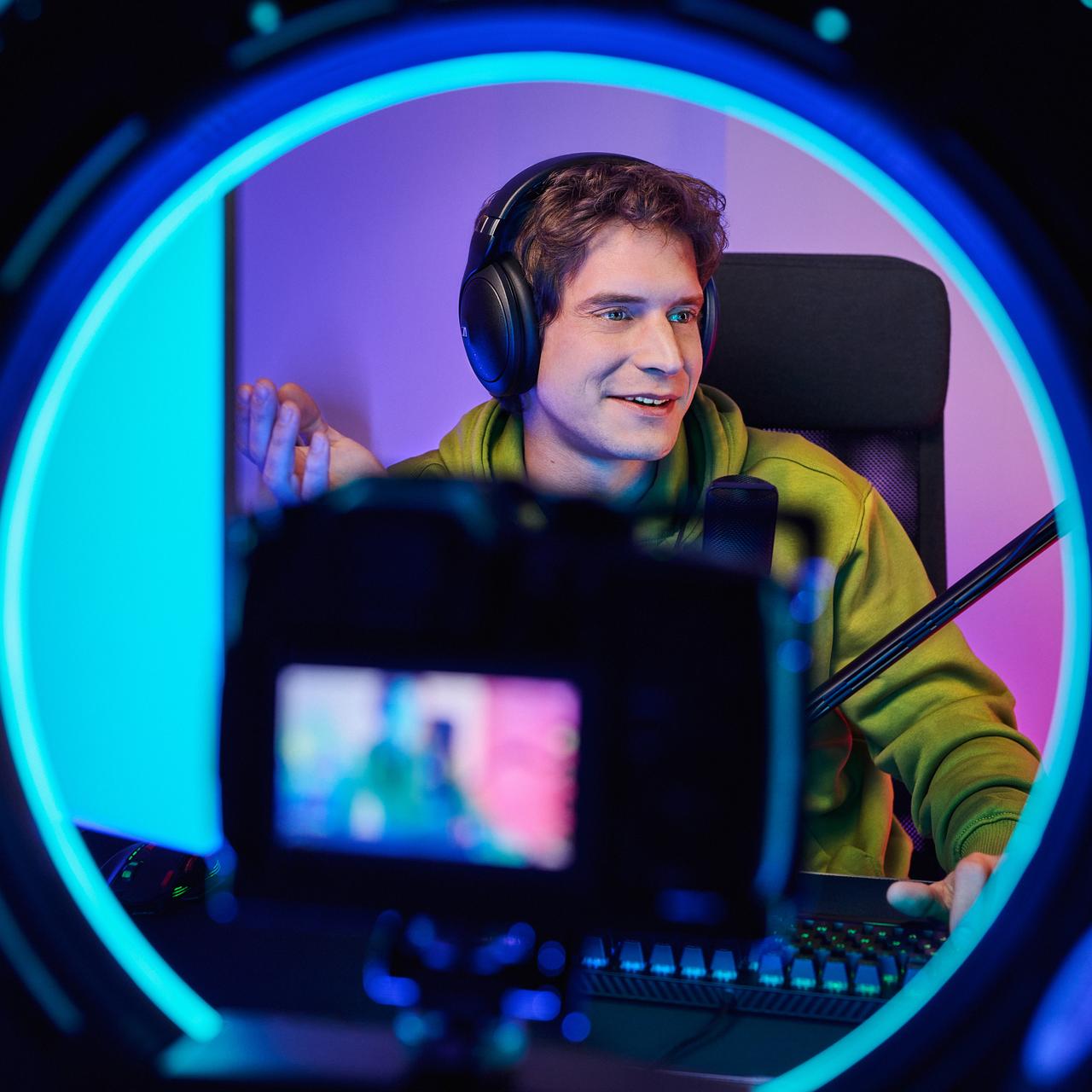 HD 620S Closed Back Over Ear Wired Audiophile Headphones