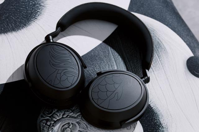 Momentum 4 Wireless Over Ear Headphones Dragon Edition