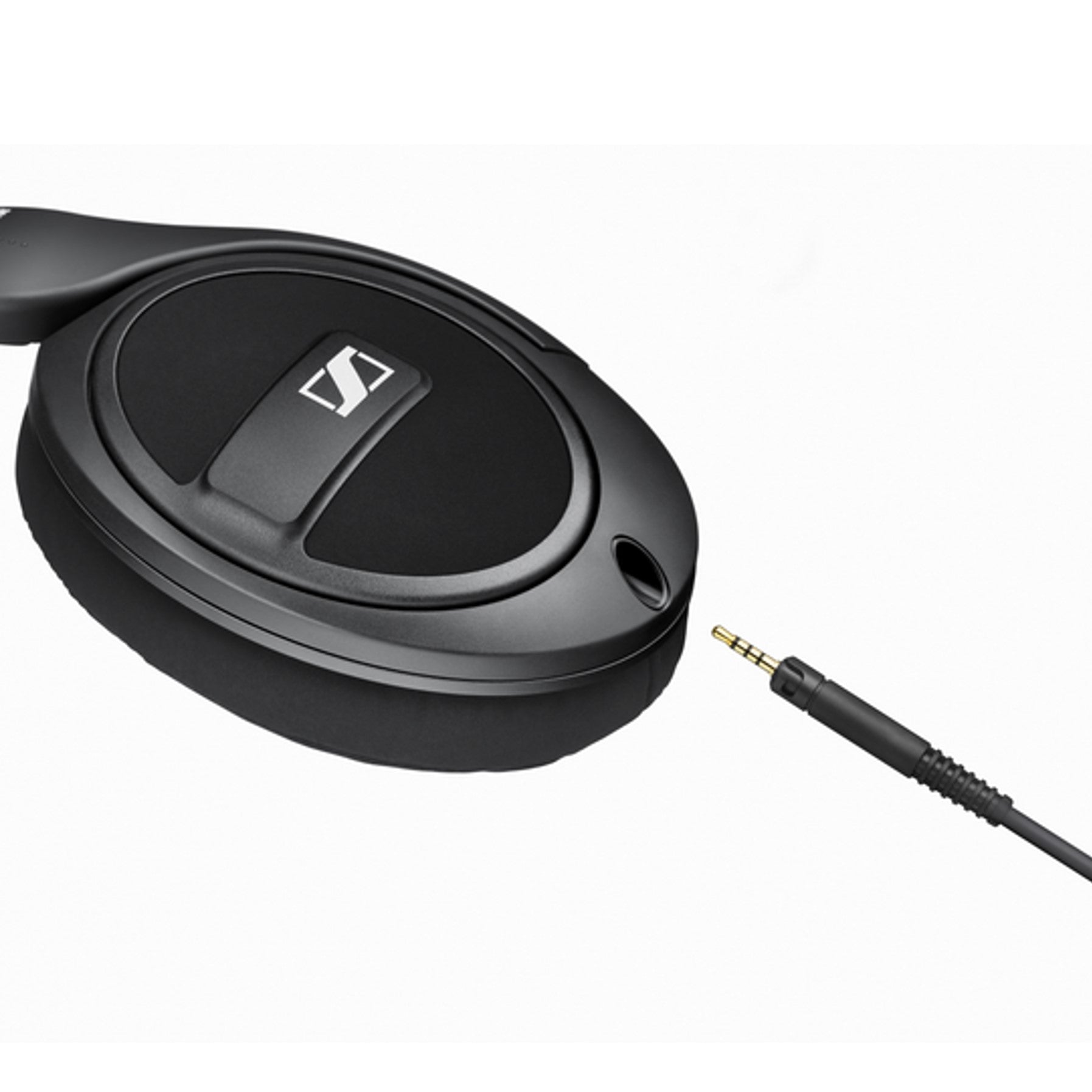 HD 569 Closed Back Over Ear Wired Audiophile Headphones