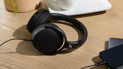 HD 400U USB-C Wired Over-Ear Headphone with Smart Remote