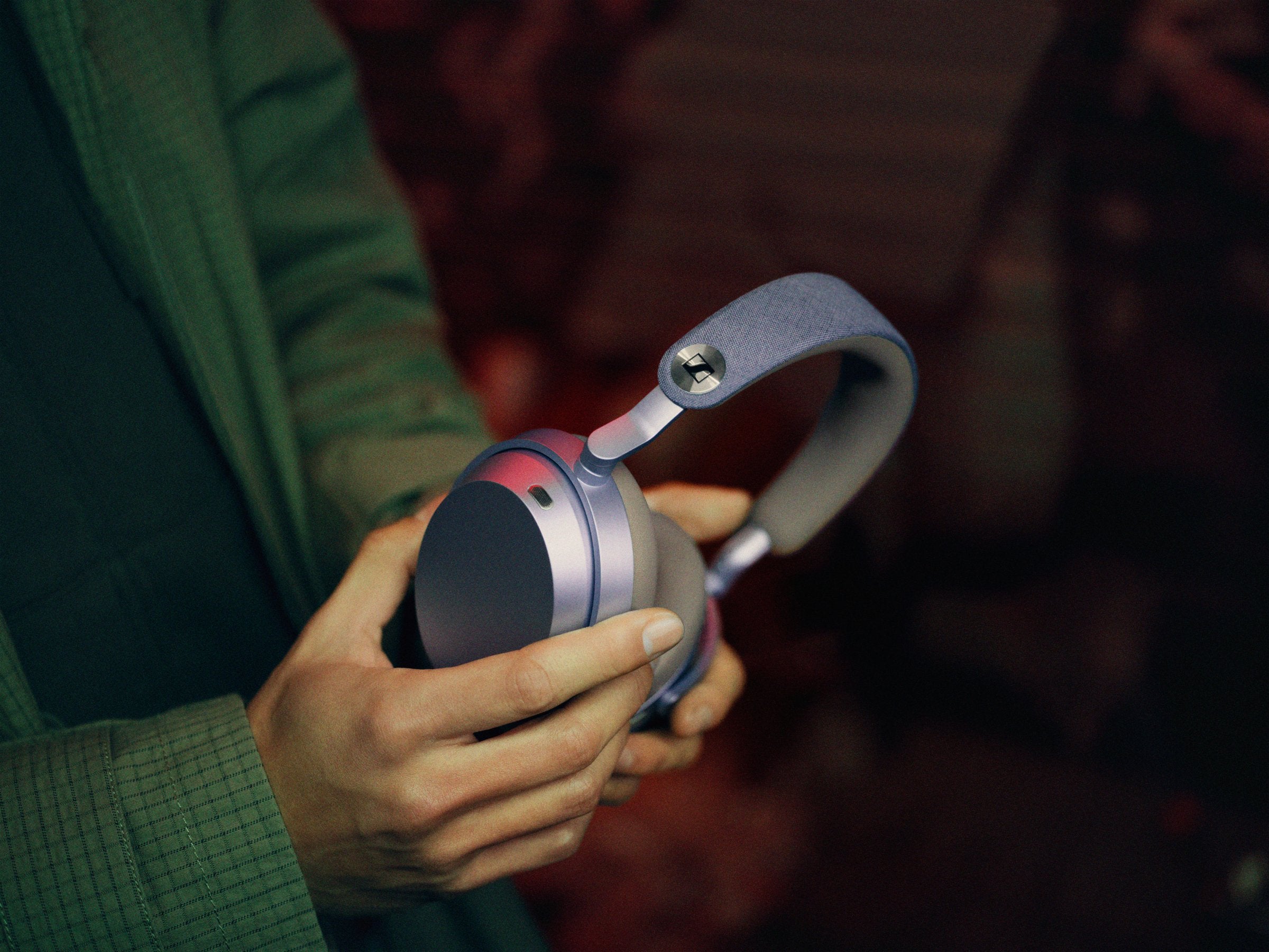 MOMENTUM 5 Wireless Over-Ear Headphones